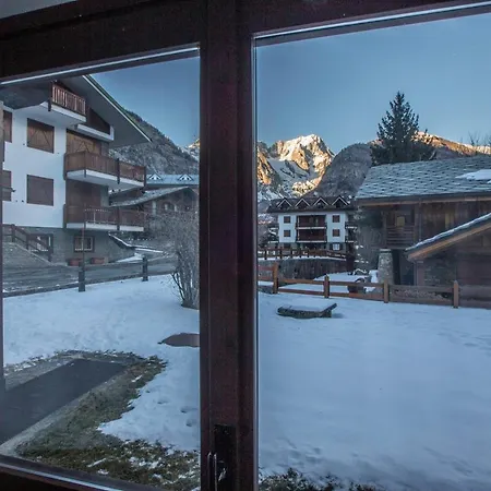 Apartmán Joivy Family Apartment, Near Lifts, In Courmayeur