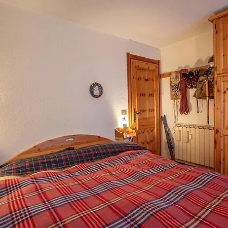 Joivy Family Apartment, Near Lifts, In *