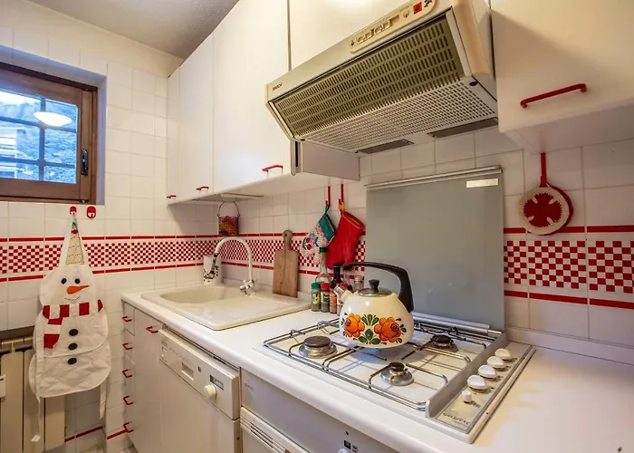 Joivy Family Apartment, Near Lifts, In *