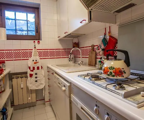 Joivy Family Apartment, Near Lifts, In Apartment